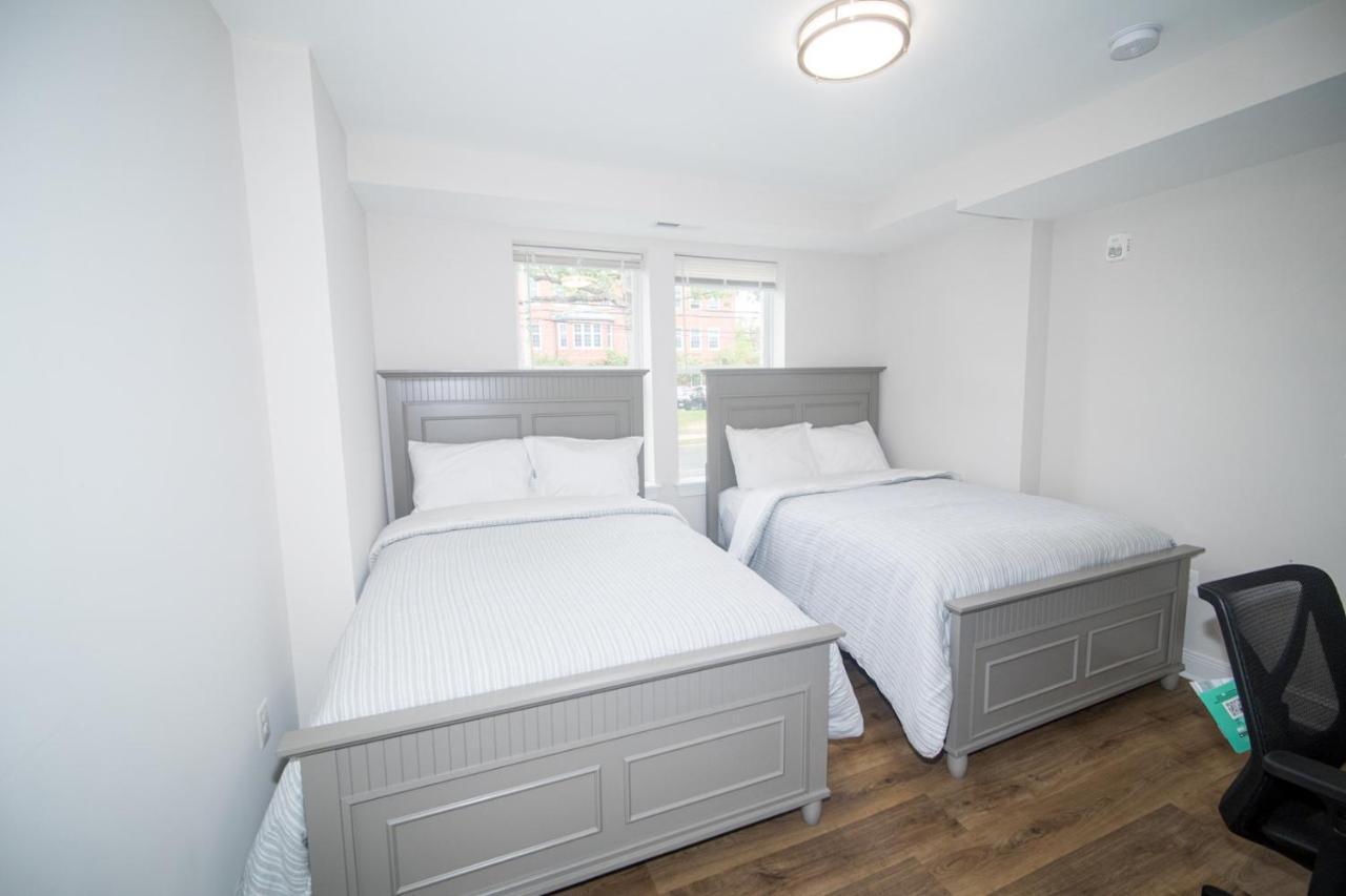 The Elise :home Away From Apartment